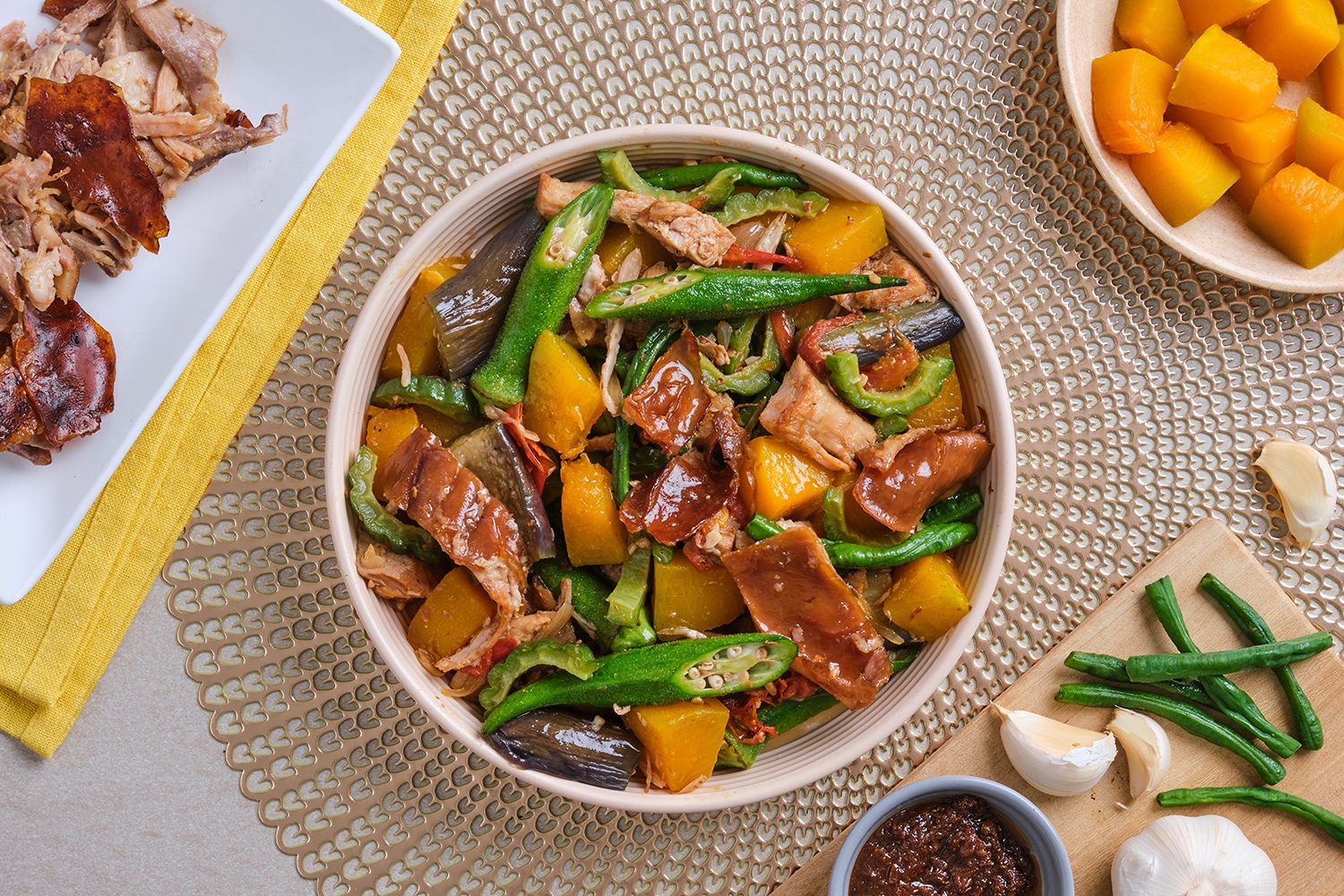 Pinakbet-with-Lechon