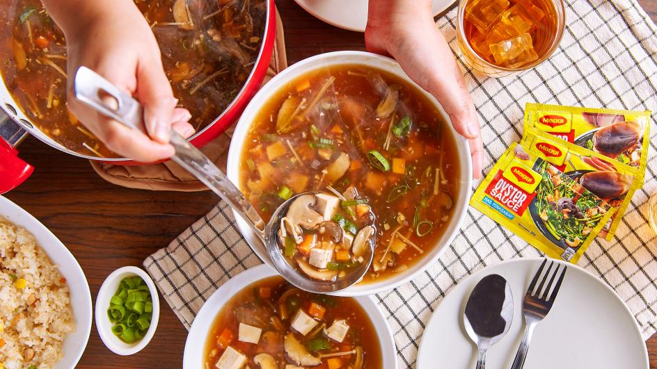 Oyster Mushroom and Tofu Soup
