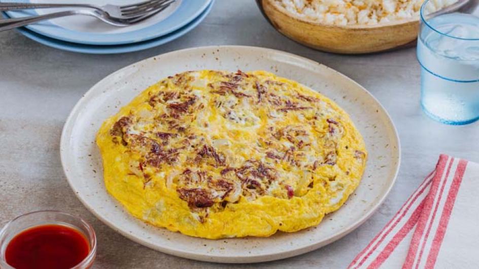 Tortang Corned Beef