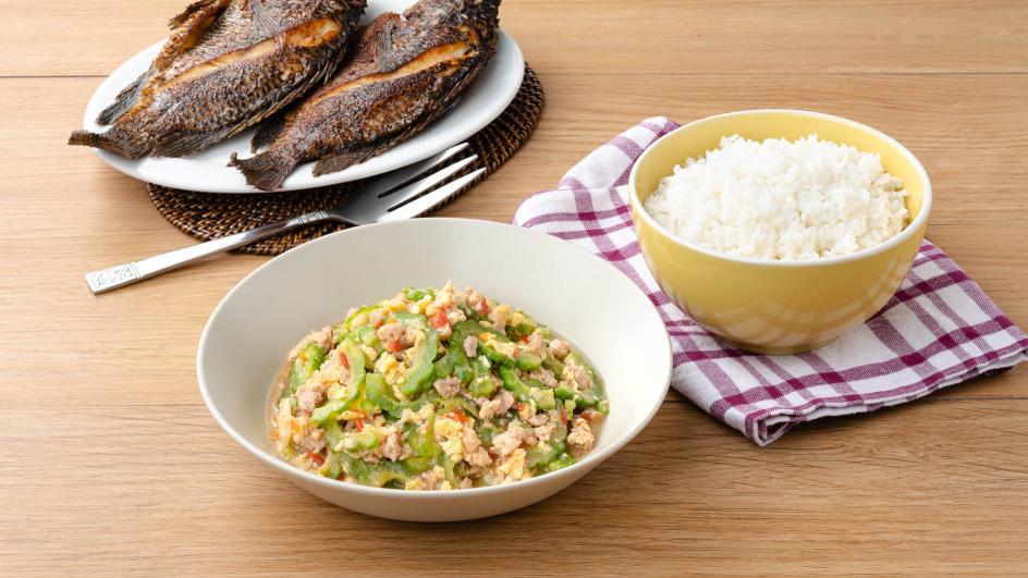 Ginisang Ampalaya with Giniling