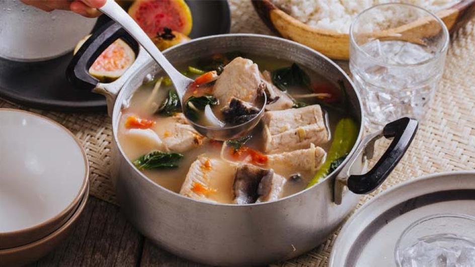 Sinigang na Bangus sa Sampalok at Bayabas