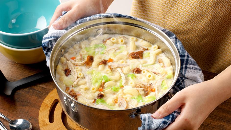 Sopas with Lechong Manok