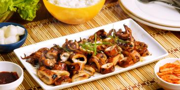 https://www.maggi.ph/sites/default/files/styles/ln_search_recipe_resultdesktop/public/srh_recipes/0f28d783741686306a0f02b94bd2382e.jpg?h=561fe1eb&itok=CEAlkHEK
