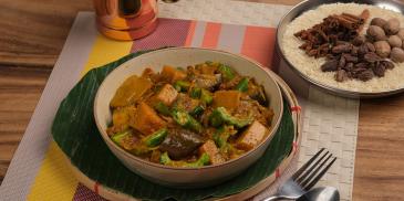 https://www.maggi.ph/sites/default/files/styles/ln_search_recipe_resultdesktop/public/srh_recipes/181a0545d9d1f71ed342d30a2601ff19.jpg?h=2c2d78ee&itok=YxWixOdk