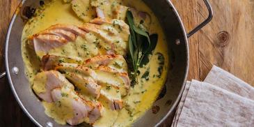https://www.maggi.ph/sites/default/files/styles/ln_search_recipe_resultdesktop/public/srh_recipes/3aa4d1f4f6e1f7d8a73bb4f831c8af69.jpg?h=1cfd0f79&itok=21HQJEKL