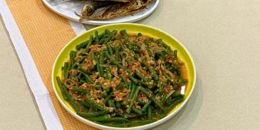 https://www.maggi.ph/sites/default/files/styles/ln_search_recipe_resultdesktop/public/srh_recipes/45b05611c2a6d6e592766278bf8d9682.jpg?h=c6980913&itok=trSa6u9x
