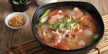 https://www.maggi.ph/sites/default/files/styles/ln_search_recipe_resultdesktop/public/srh_recipes/b7bfce2c41c5cacb8a6cd1358144d600.jpg?h=1cfd0f79&itok=TC-9boSN