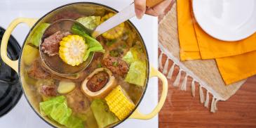 https://www.maggi.ph/sites/default/files/styles/ln_search_recipe_resultdesktop/public/srh_recipes/bc7ec411be799acd5023fa236799f1e5.jpg?h=561fe1eb&itok=K2iQIdvX