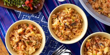 https://www.maggi.ph/sites/default/files/styles/ln_search_recipe_resultdesktop/public/srh_recipes/c53c485ccbc44de9d5816069640a1087.jpg?h=561fe1eb&itok=KeGCCRSd