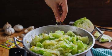https://www.maggi.ph/sites/default/files/styles/ln_search_recipe_resultdesktop/public/srh_recipes/c7e6cdf5041bfbc4744f407a387d6589.jpg?h=1cfd0f79&itok=sg7SWdaD