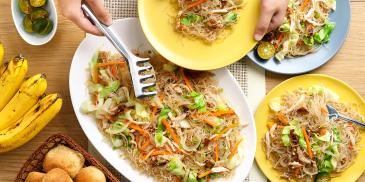 https://www.maggi.ph/sites/default/files/styles/ln_search_recipe_resultdesktop/public/srh_recipes/d57d6d4b5b398ae4e0c526457b96e64c.jpg?h=561fe1eb&itok=hfC_-7pg