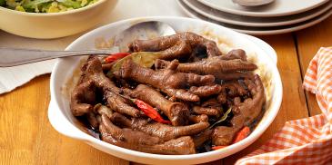 https://www.maggi.ph/sites/default/files/styles/ln_search_recipe_resultdesktop/public/srh_recipes/d7096e1e42fd0ae973c6b2325c76b185.jpg?h=561fe1eb&itok=-rIqJS7u