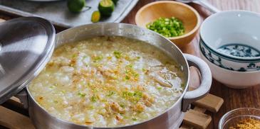 https://www.maggi.ph/sites/default/files/styles/ln_search_recipe_resultdesktop/public/srh_recipes/e0e6a3ed070191988d5410f42e54ba5a.jpg?h=1cfd0f79&itok=RsNqNH2T