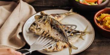 https://www.maggi.ph/sites/default/files/styles/ln_search_recipe_resultdesktop/public/srh_recipes/fff5cd5e369bbc1e39fbdd65a8ccbedd.jpg?h=1cfd0f79&itok=4-oz9K8n