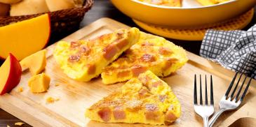 Ham and Keso de Bola Torta